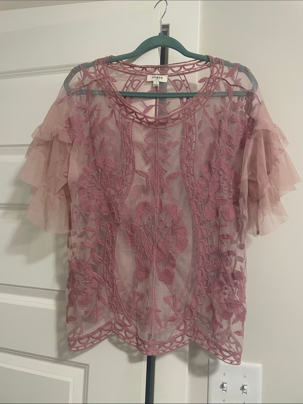 Umgee Dusty Rose Sheer Floral Lace Ruffle Sleeve Blouse